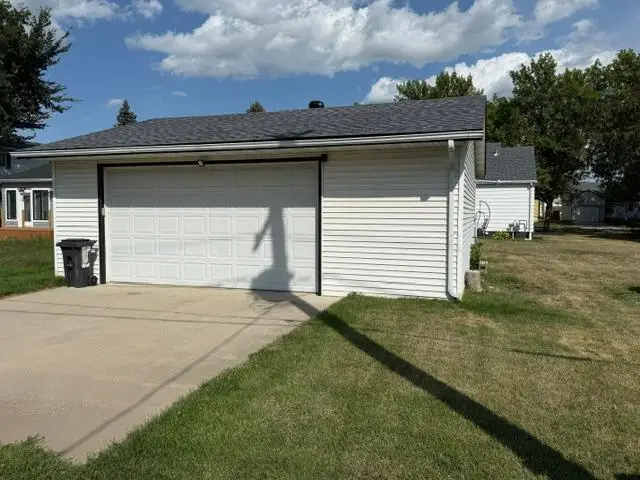 415 10th Street N, Breckenridge, MN 56520 - #2