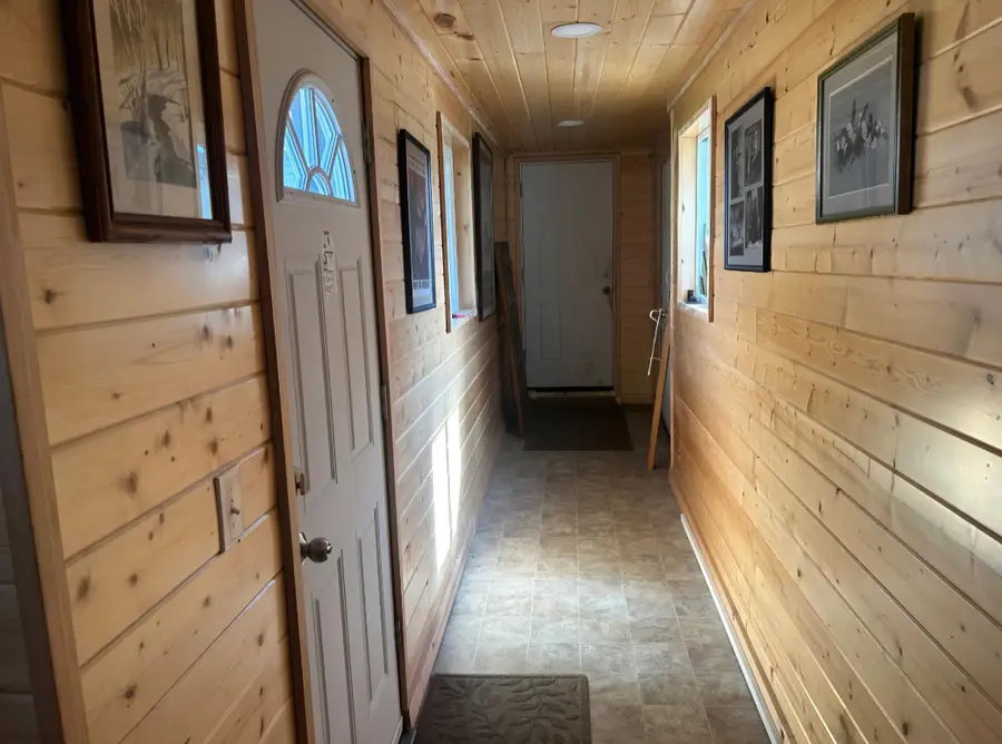 504 Corey Avenue, Coleraine, MN 55722 - #3