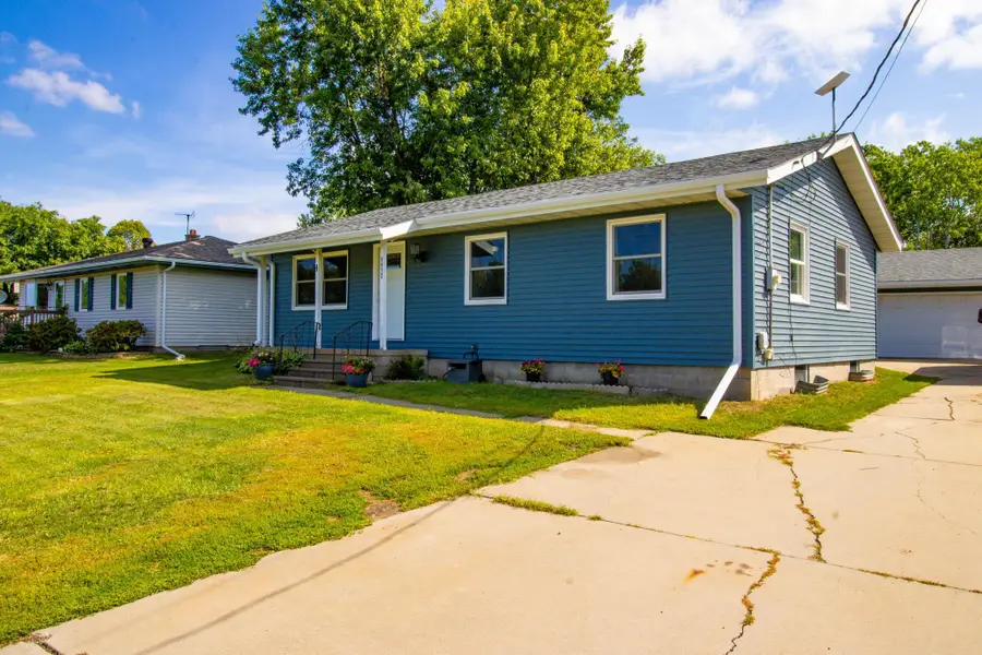 5432 Mineral Avenue, Mountain Iron, MN 55768 - #3