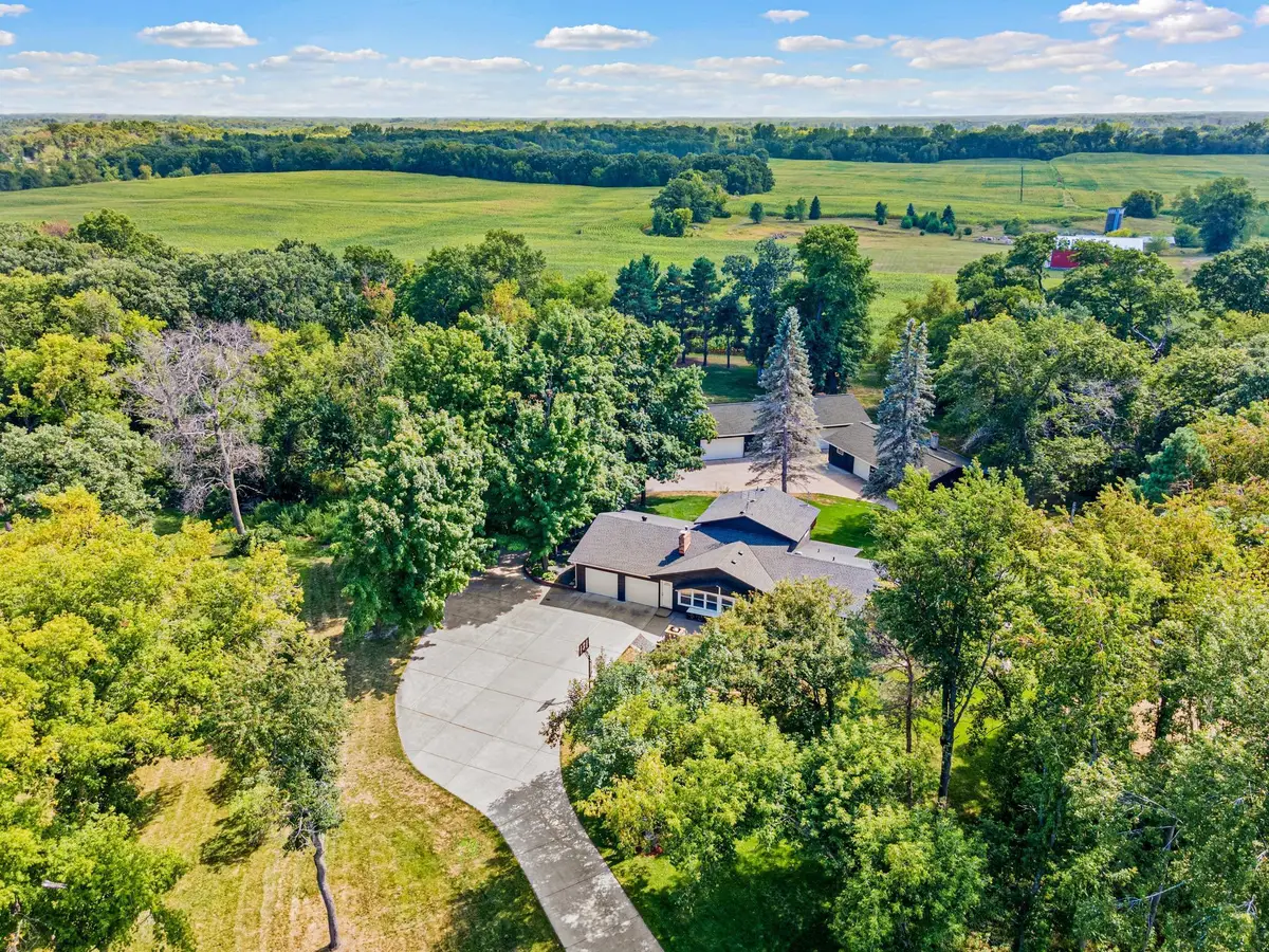 30155 Norway Drive Nw, Cambridge, MN 55008 - #1