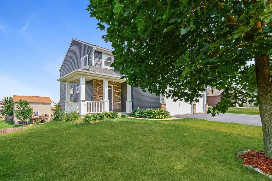 820 10th Avenue Ne, Lonsdale, MN 55046 - #2
