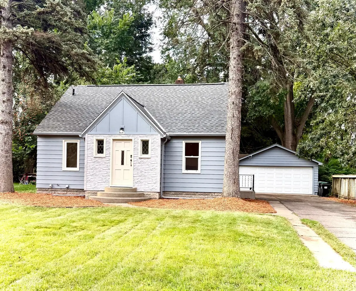 1896 Glenpaul Avenue, Arden Hills, MN 55112 - #1