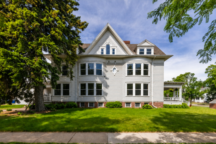 1100 3rd Avenue S, Fargo, ND 58103 - #2