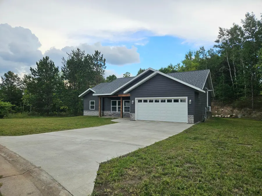 912 Carter Circle, Eveleth, MN 55734 - #2