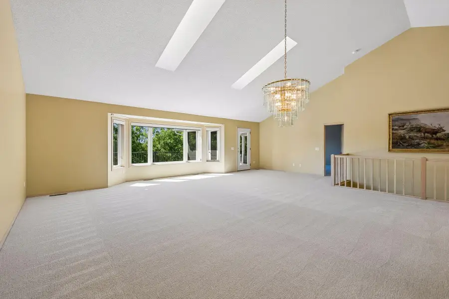7063 Oak Pointe Curve, Bloomington, MN 55438 - #3