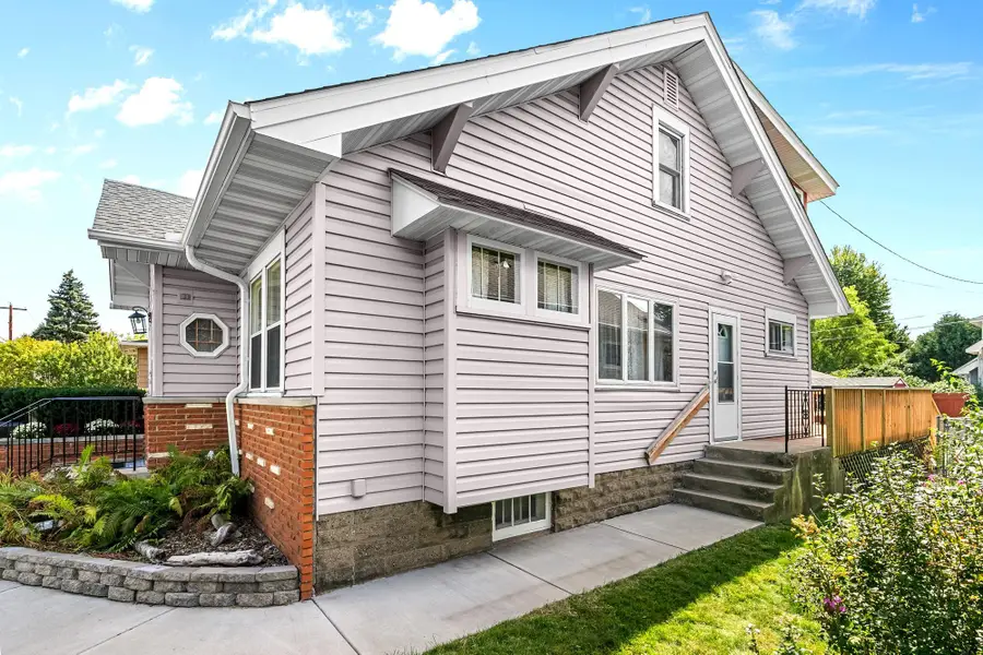 1420 Taylor Avenue, Saint Paul, MN 55104 - #3