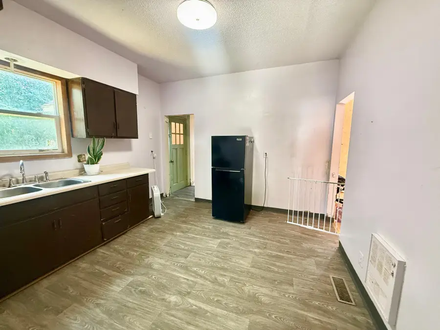 400 High Avenue, Willmar, MN 56201 - #2