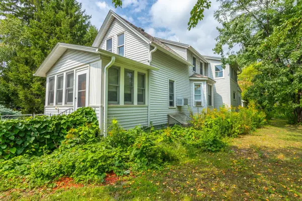 823 Englewood Avenue, Saint Paul, MN 55104