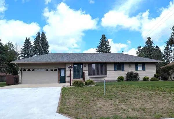 312 Maywood Avenue, Eagle Lake, MN 56024