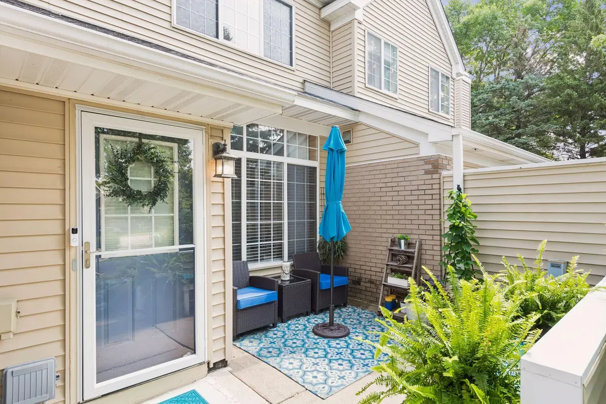 18119 Settlers Way, Eden Prairie, MN 55347 - #1