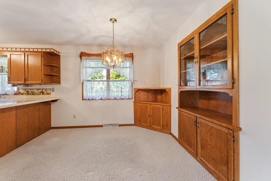 442 S Sunnyside Drive, Caledonia, MN 55921 - #3