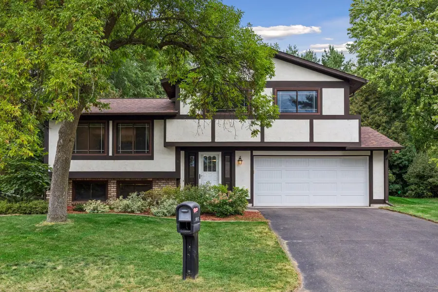 1013 Robinhood Place, Shoreview, MN 55126 - #2