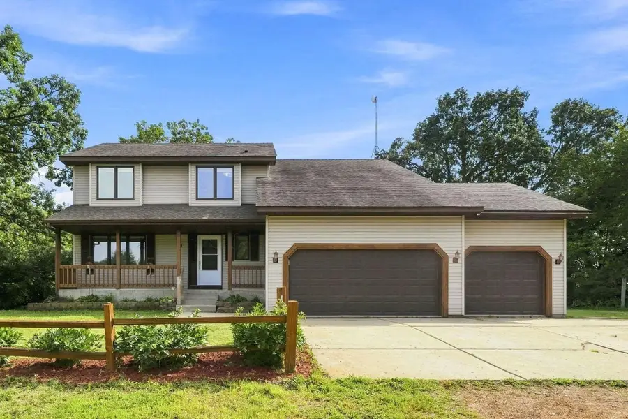 27542 Scenic Byway Road, Belle Plaine, MN 56011 - #2