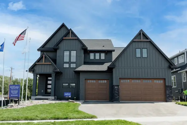 21422 Joplin Street Nw, Elk River, MN 55330