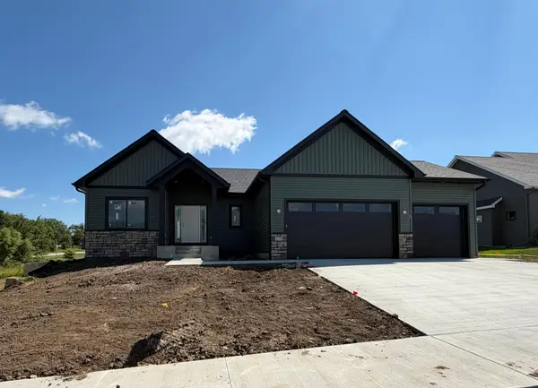 630 7th Avenue Ne, Byron, MN 55920