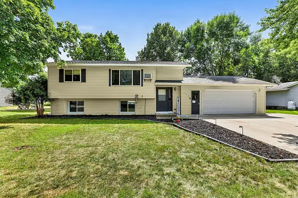 445 1st Street Ne, Richmond, MN 56368