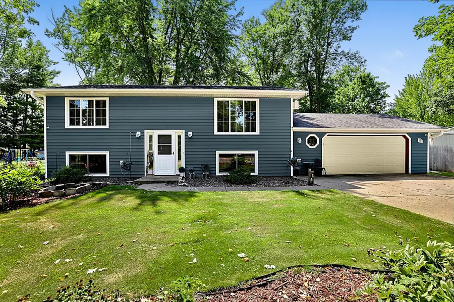 145 7th Street Nw, Milaca, MN 56353 - #2