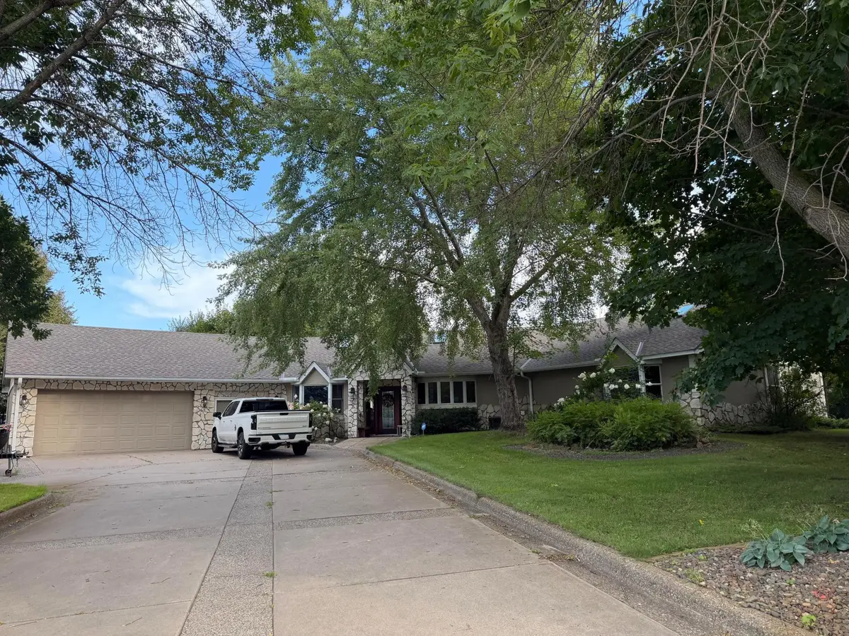 31813 Lakeview Drive Ne, Cambridge, MN 55008 - #1