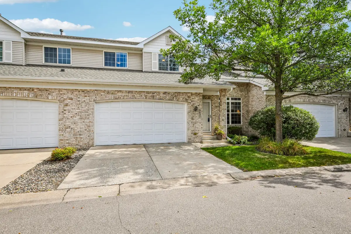 9637 Belmont Lane, Eden Prairie, MN 55347 - #1