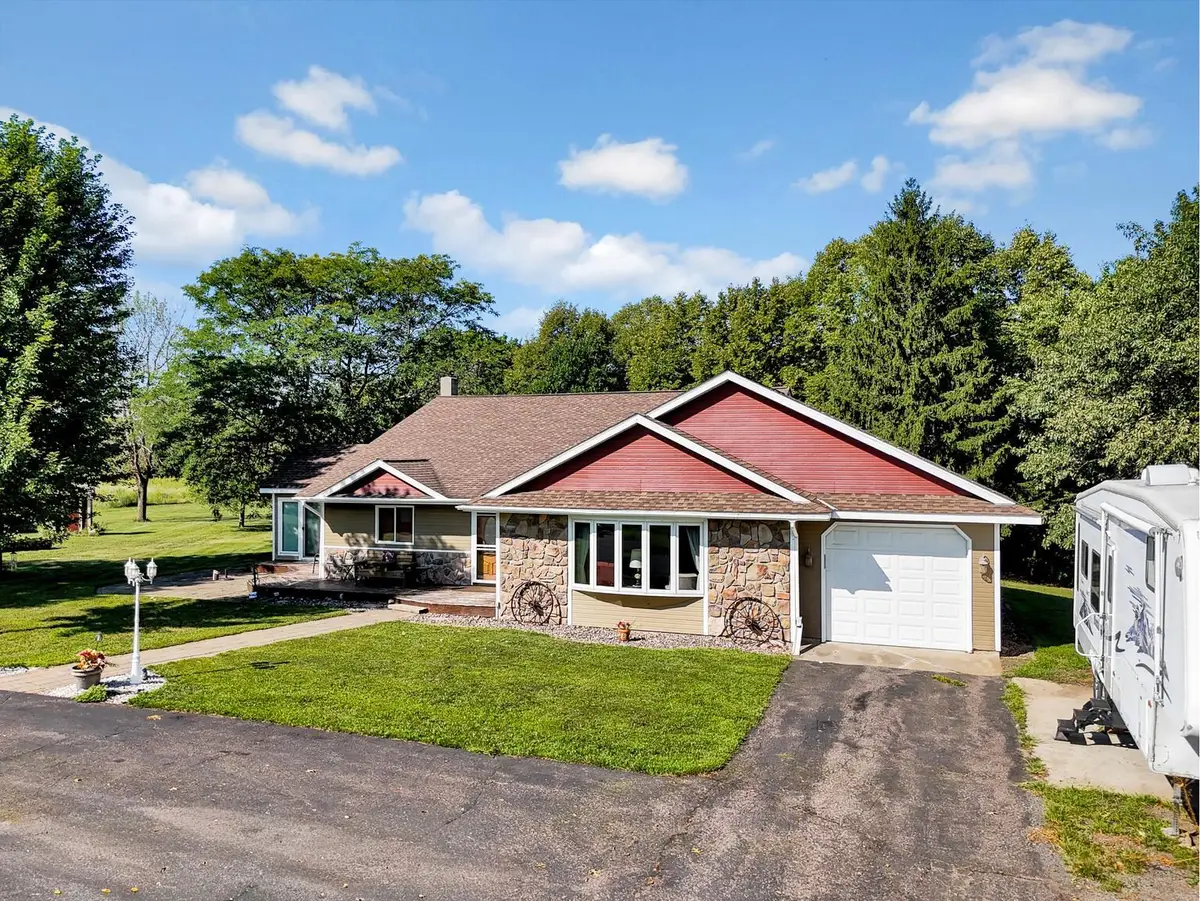 11187 Lindo Trail, Lindstrom, MN 55045 - #1