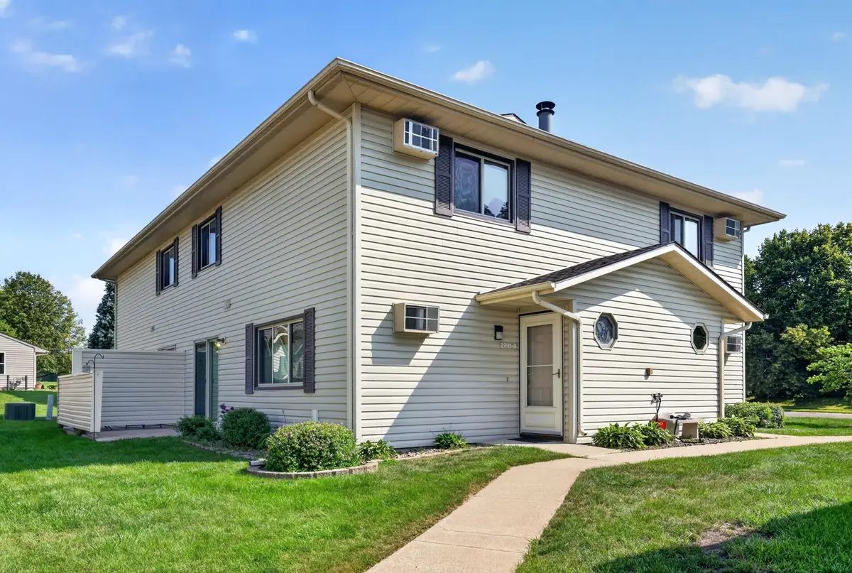 2801 19th Avenue Nw #D, Rochester, MN 55901 - #1