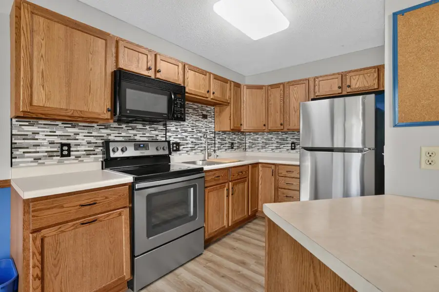 2801 19th Avenue Nw #D, Rochester, MN 55901 - #2