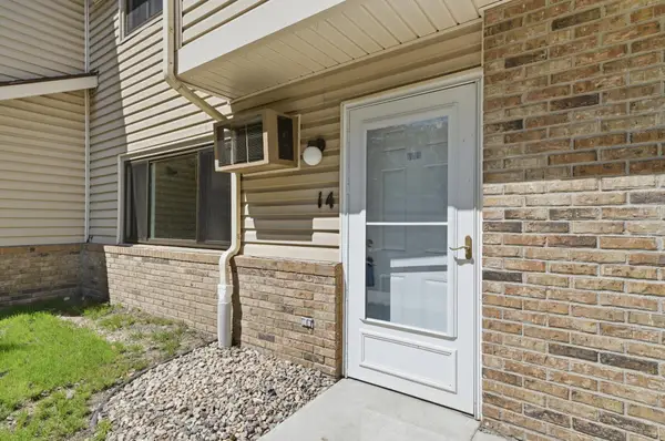 14 E 13th Street, Waconia, MN 55387