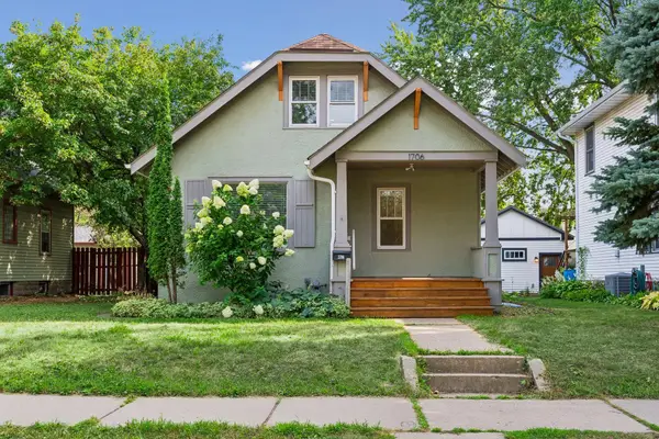 1706 Palace Avenue, Saint Paul, MN 55105