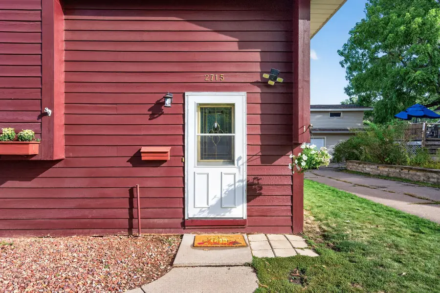 2715 10th Avenue E, North Saint Paul, MN 55109 - #3
