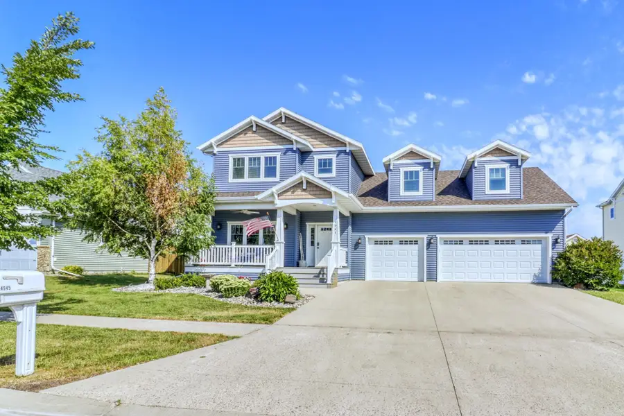 4945 38th Avenue S, Fargo, ND 58104 - #3