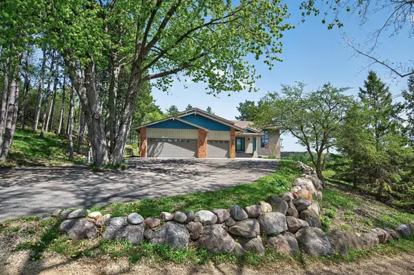 3805 Neal Avenue S, Afton, MN 55001