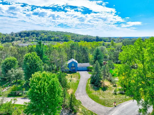 723 Glenna Drive, Hudson, WI 54016