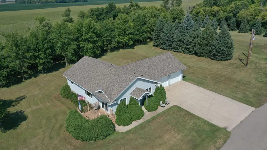 33826 County Road 18, Starbuck, MN 56381 - #2
