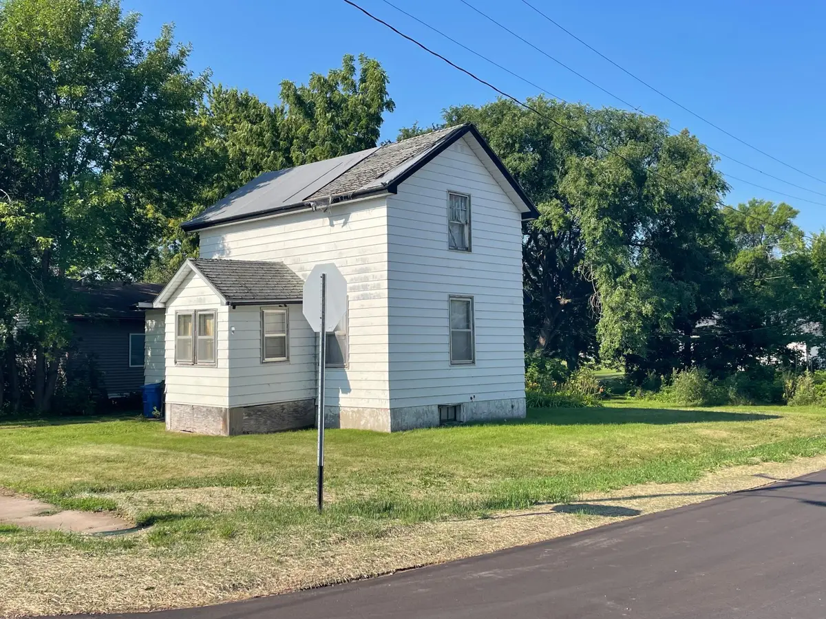 200 Larson Avenue, Ashby, MN 56309 - #1