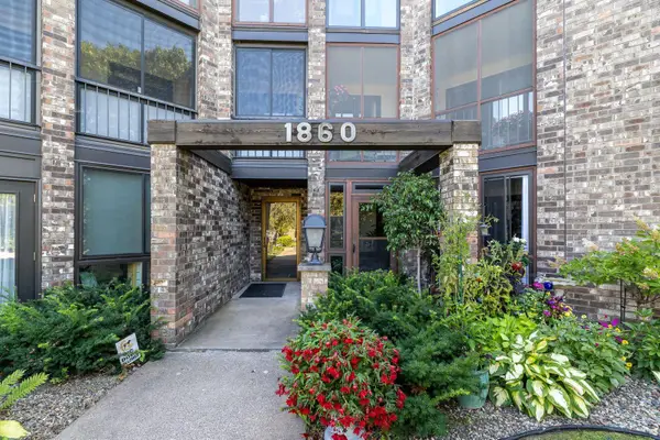 1860 Eagle Ridge Drive #W304, Mendota Heights, MN 55118