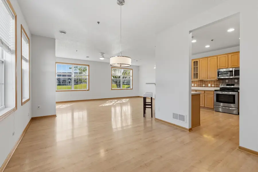 11379 Chisholm Circle Ne #F, Blaine, MN 55449 - #3