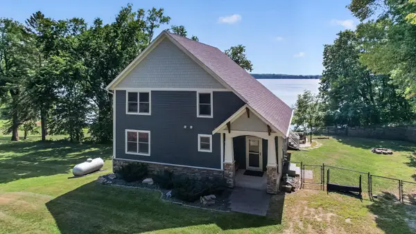 14482 Irwin Court, Montgomery, MN 56069