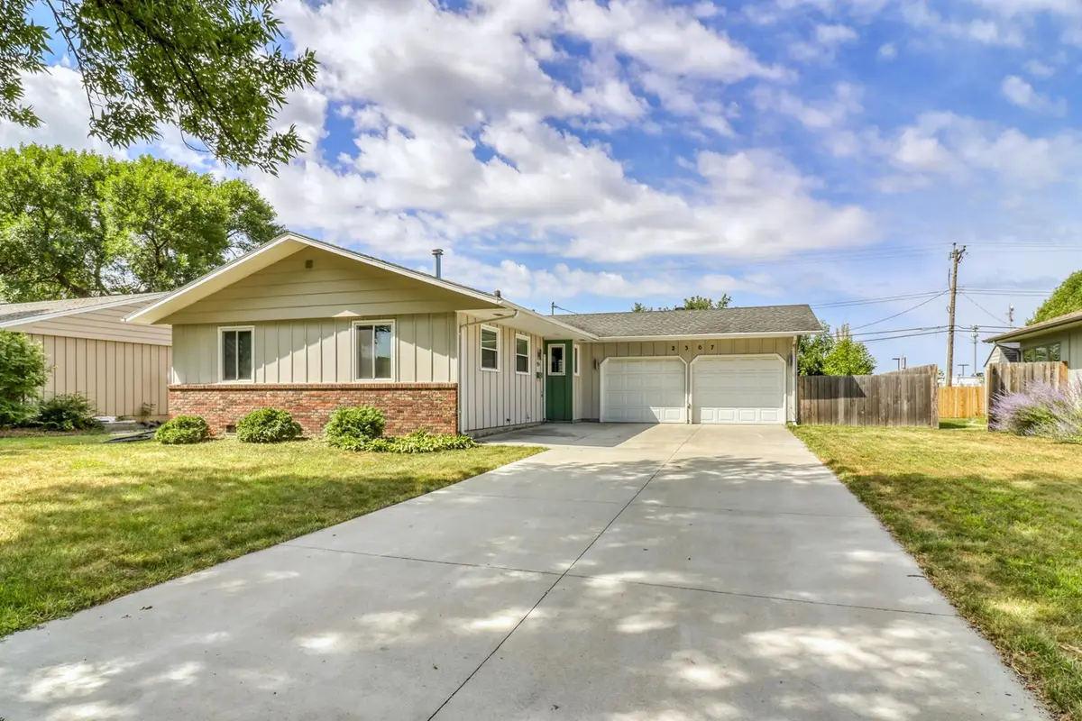 2307 11th Street S, Fargo, ND 58103 - #1
