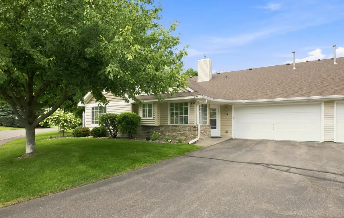 724 85th Lane Nw, Coon Rapids, MN 55433 - #1