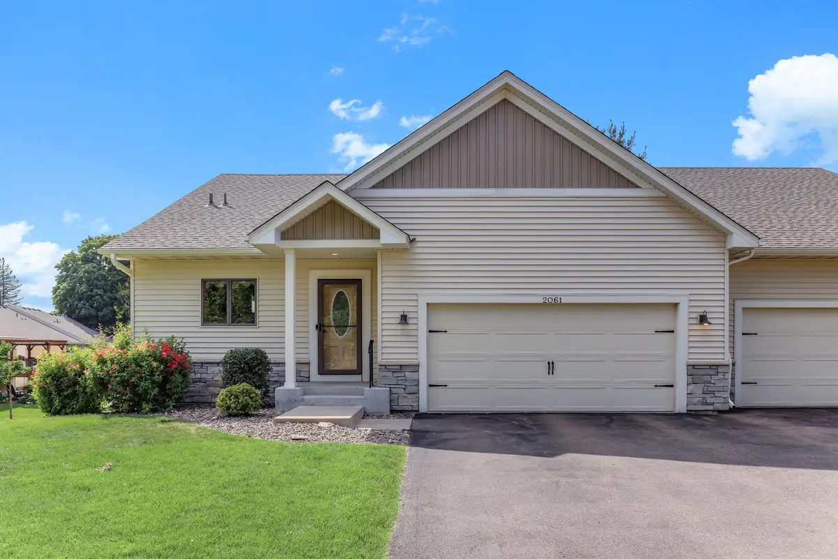 2061 Cardinal Glen Road, North Saint Paul, MN 55109 - #1