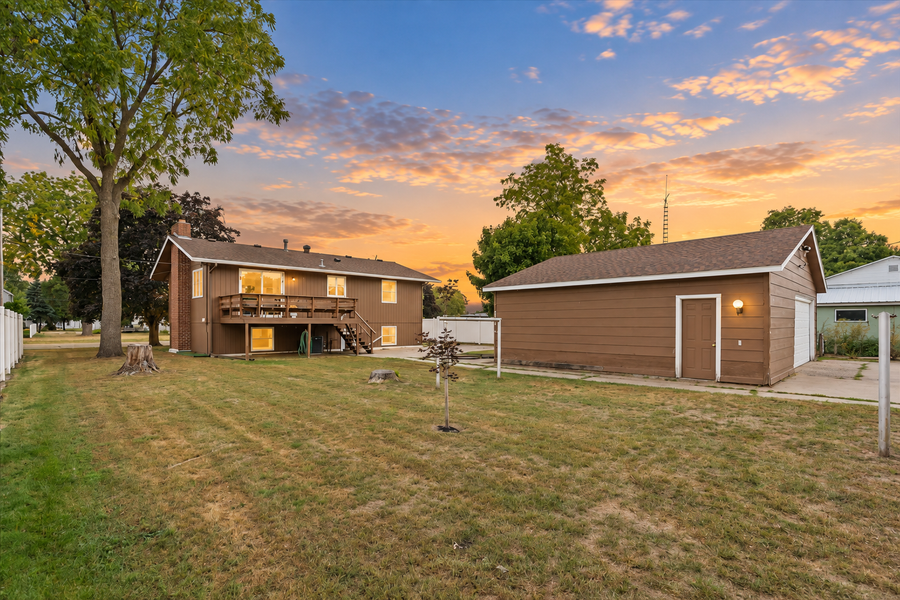 150 7th Avenue N, Waite Park, MN 56387 - #2