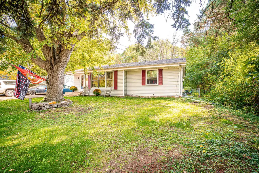430 County Road B2 W, Roseville, MN 55113 - #2