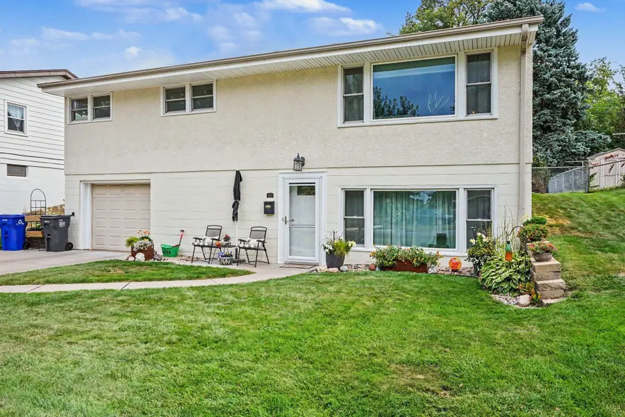 452 Howard Street N, Saint Paul, MN 55119 - #2
