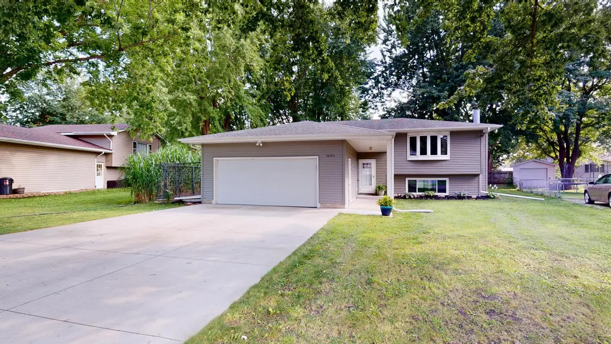 1605 Canary Drive, Albert Lea, MN 56007 - #1