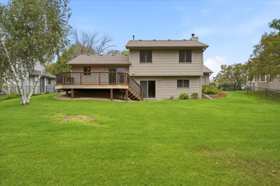 9225 Queens Gardens, Brooklyn Park, MN 55443 - #2