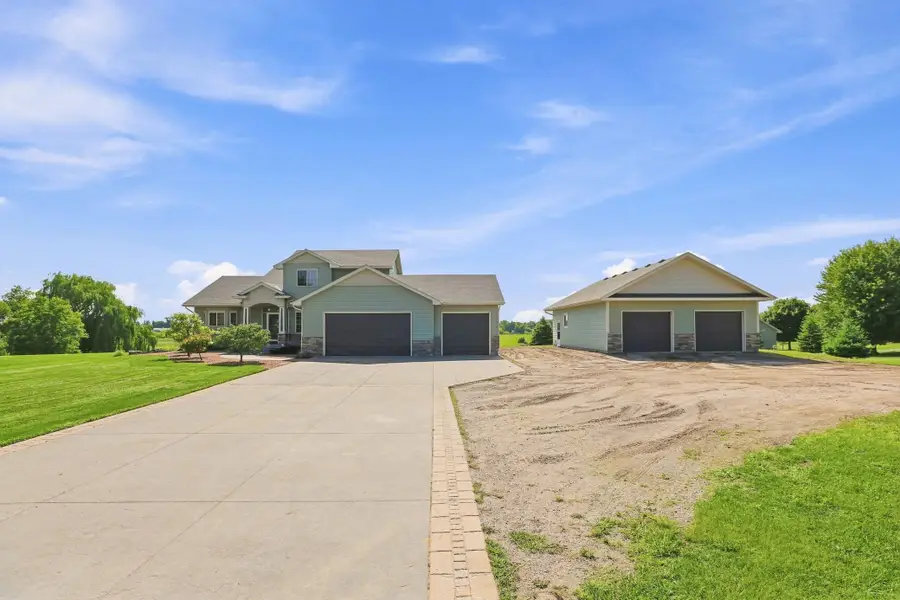 8290 185th Avenue Nw, Nowthen, MN 55303 - #2