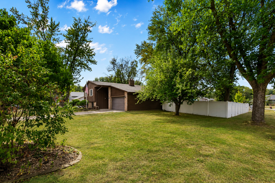 7300 Illies Avenue S, Cottage Grove, MN 55016 - #2