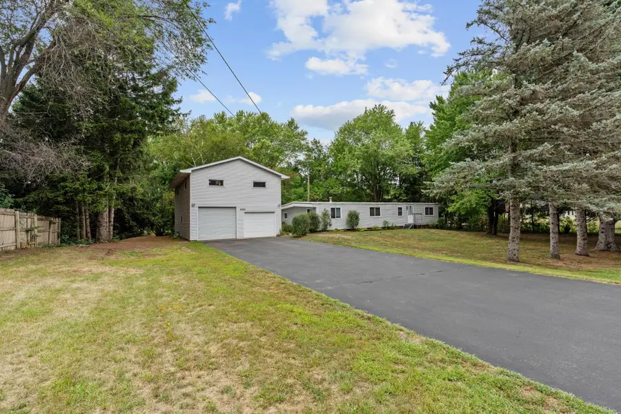 8389 Odell Avenue Ne, Otsego, MN 55330 - #2