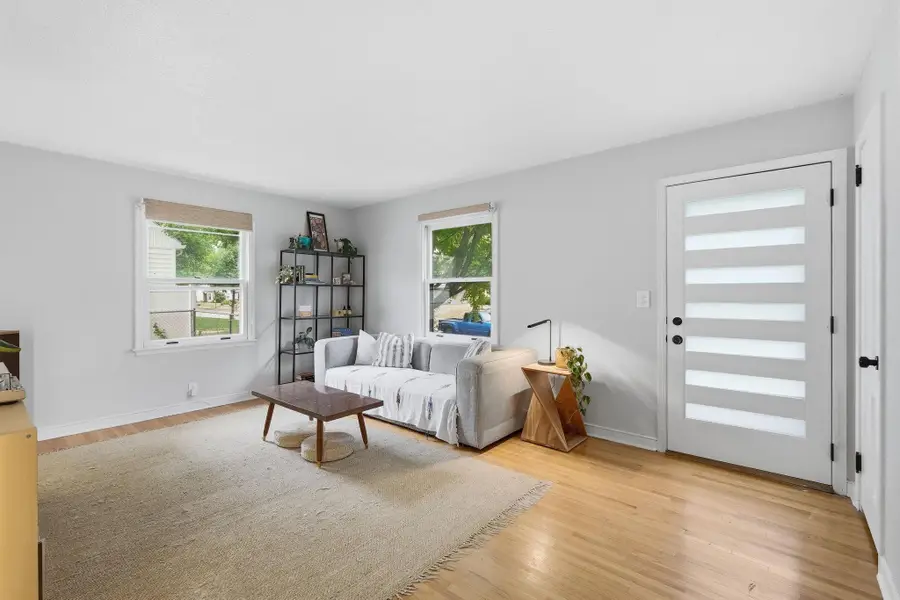 4716 Washburn Avenue N, Minneapolis, MN 55430 - #2