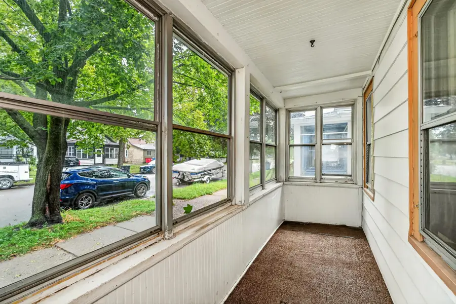 577 W Sanborn Street, Winona, MN 55987 - #2